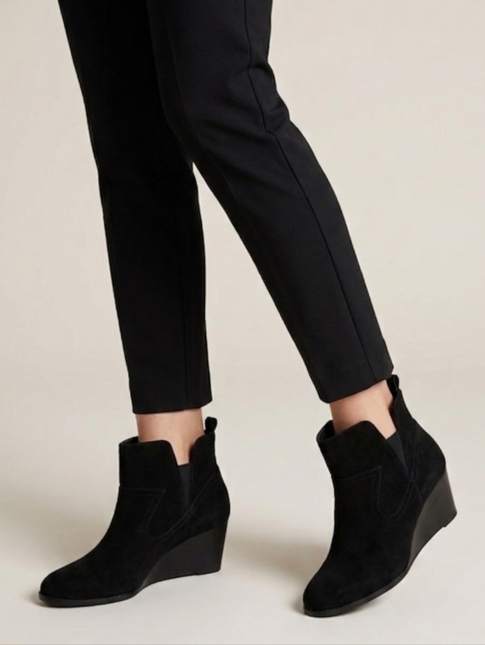 Size 8, Roebuck & Co. Black Wedge Booties
